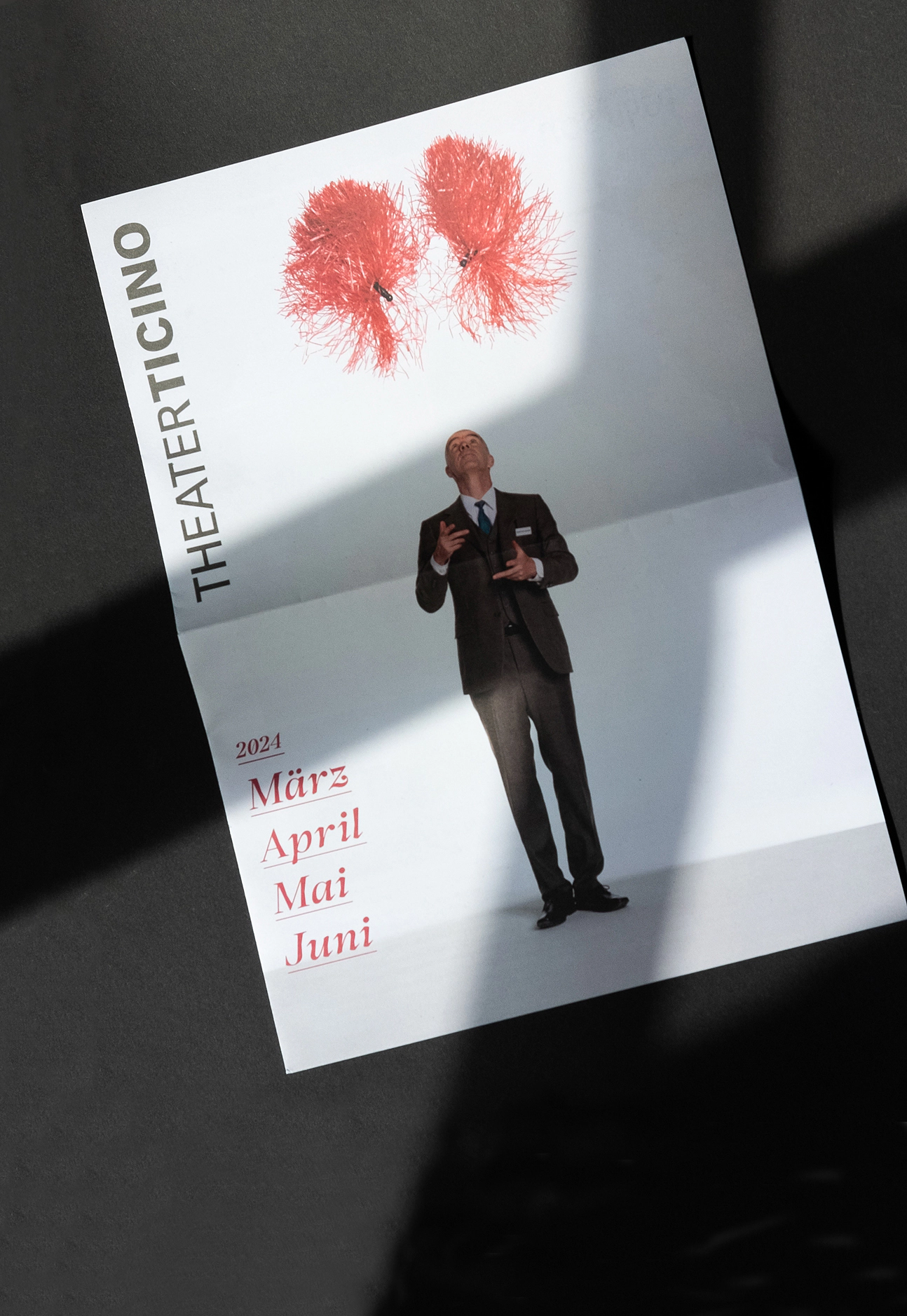 Gedrucktes Programmheft des Theater Ticino